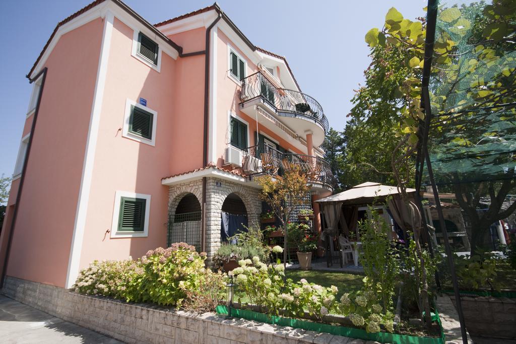 Malinska Center Apartment Exteriér fotografie